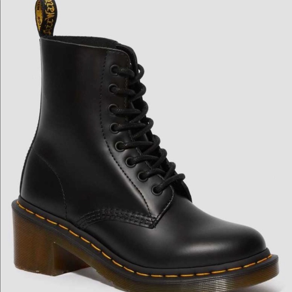 Dr. Martens Clemency 8 eye heeled DM boots